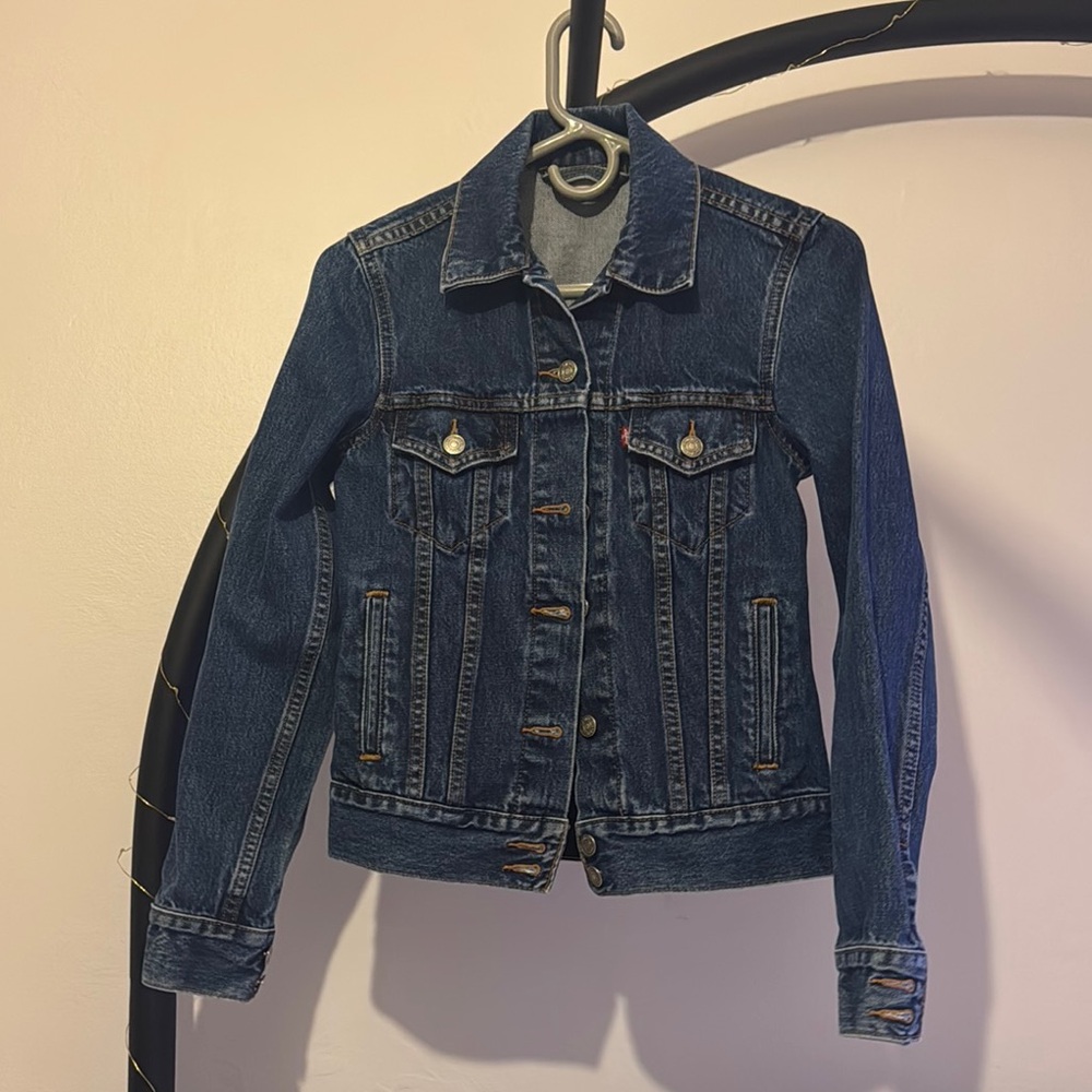 Levi's Red Tag Women's Blue Denim Jacket